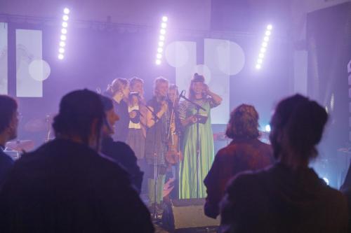 C25 025-08-Sommerfest-Nina-Radeschnig-344