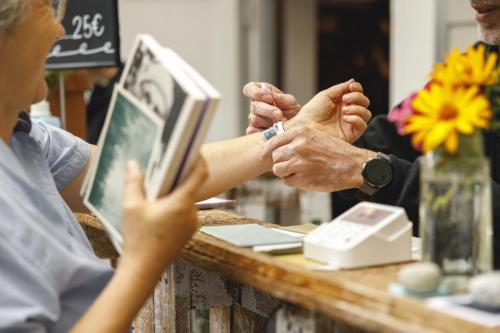 C25 025-08-Sommerfest-Nina-Radeschnig-35