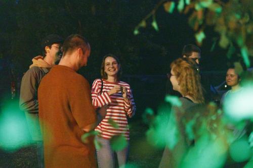 C25 025-08-Sommerfest-Nina-Radeschnig-363